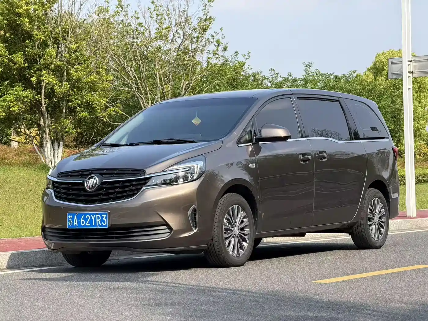 BUICK GL8
