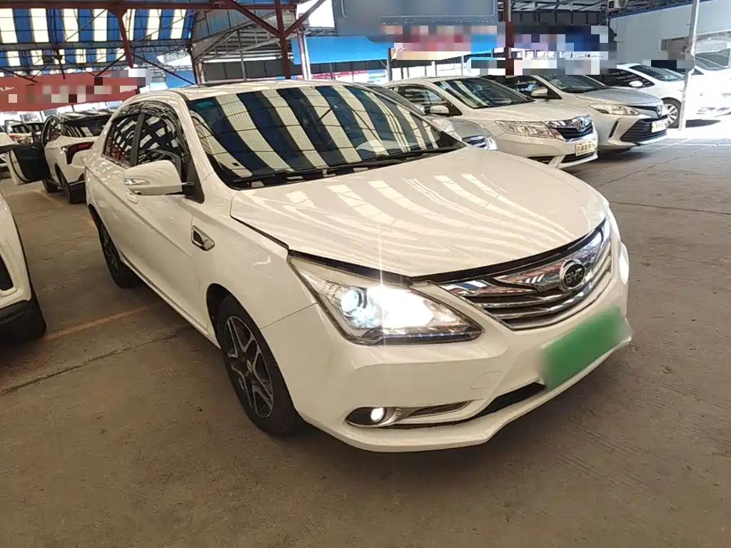 2014 BYD G5