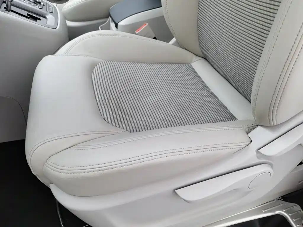 SAIC Maxus Maxus G10 2019 2018 PLUS 2.0T Auto Smart Enjoyment Edition
