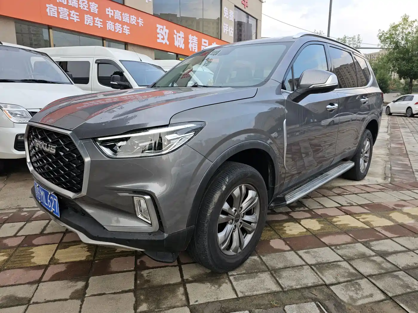  SAIC Maxus SAIC Maxus D90 Pro 2021 2.0T Gasoline FWD Elite 7-Seater