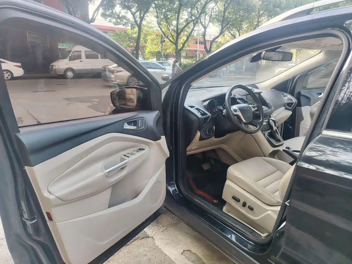 Ford Kuga 2014 2013 1.6L GTDi AWD Elite