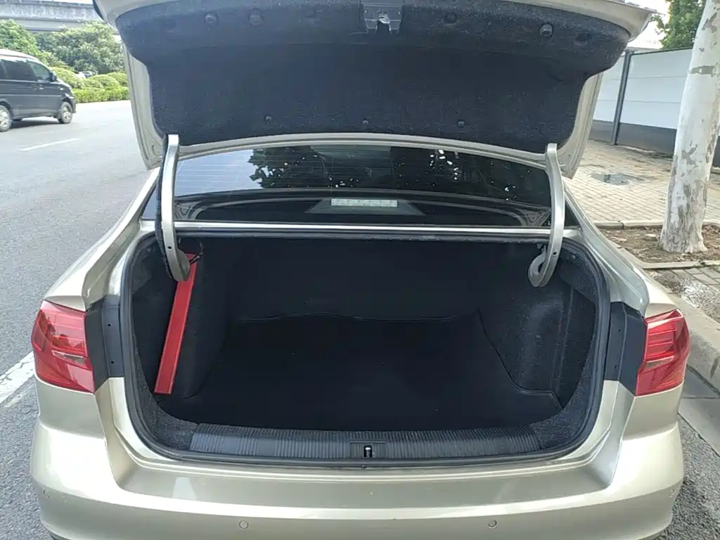 Photo 19 - Volkswagen Bora
