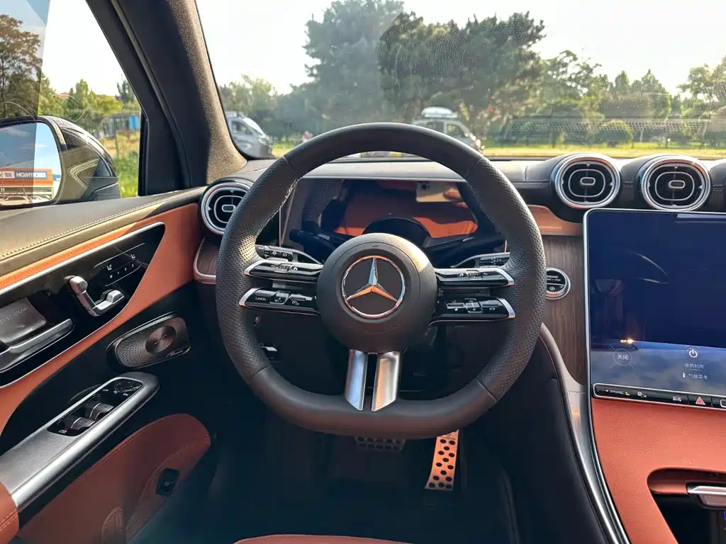 Mercedes-Benz GLC 2026 2026 GLC 300 L 4MATIC Sport 5-Seater