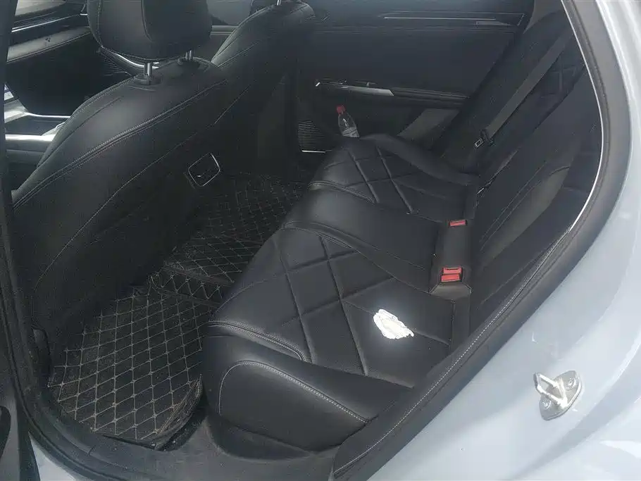 GEELY GALAXY GALAXY L6