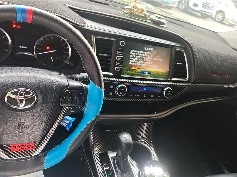 Toyota Highlander 2017 2.0T 4WD Premium 7-Seater фото 12