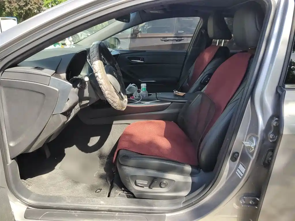 Toyota Avalon 2021 2.5L Luxury Edition фото 8