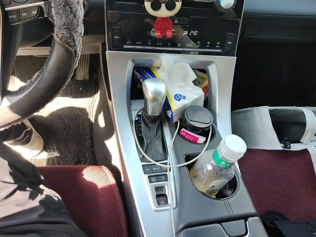 Toyota Avalon 2021 2.5L Luxury Edition фото 7
