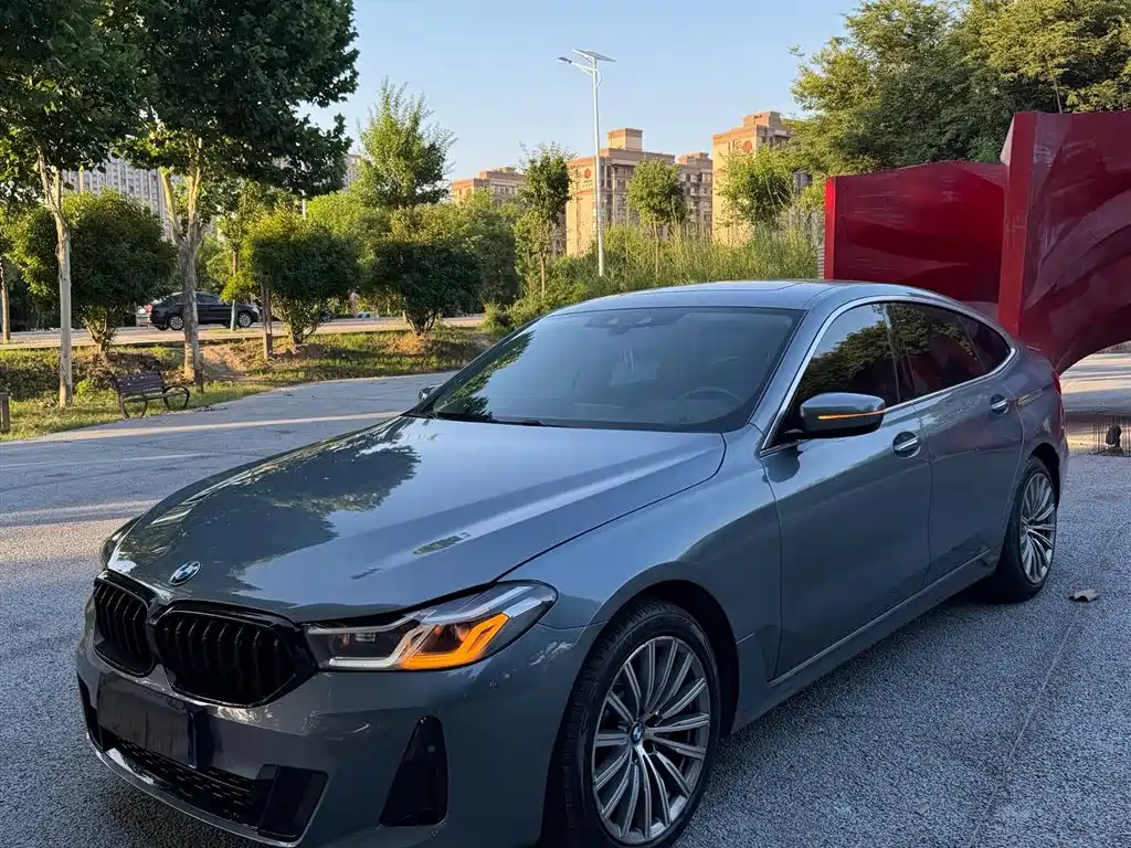 BMW 6 Series GT 2018 630i Luxury Design Package
