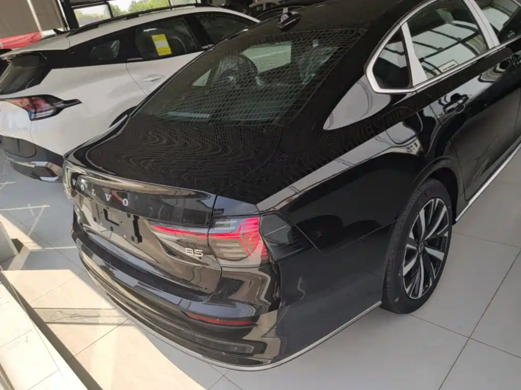 Volvo S90 2026 2026 B5 Zhiyi Luxury Edition