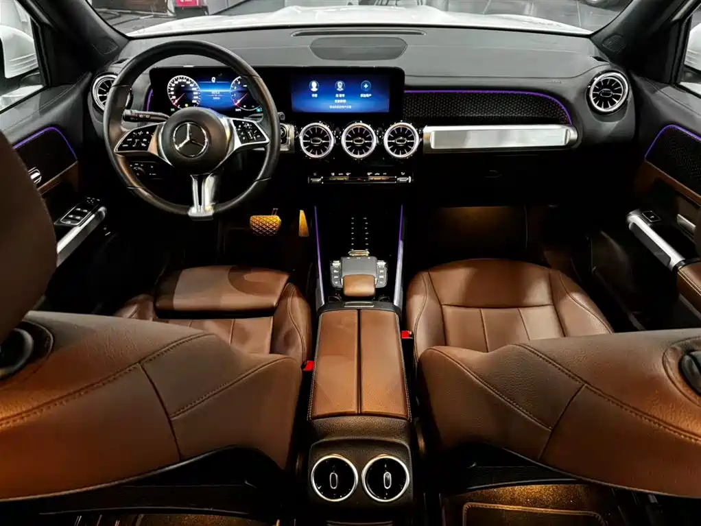 Mercedes-Benz GLB 2025 2024 GLB 220 Dynamic
