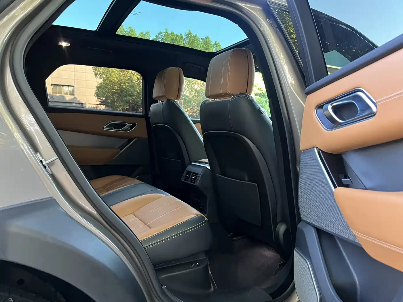 Land Rover Range Rover Velar 2018 P380 R-DYNAMIC HSE фото 11