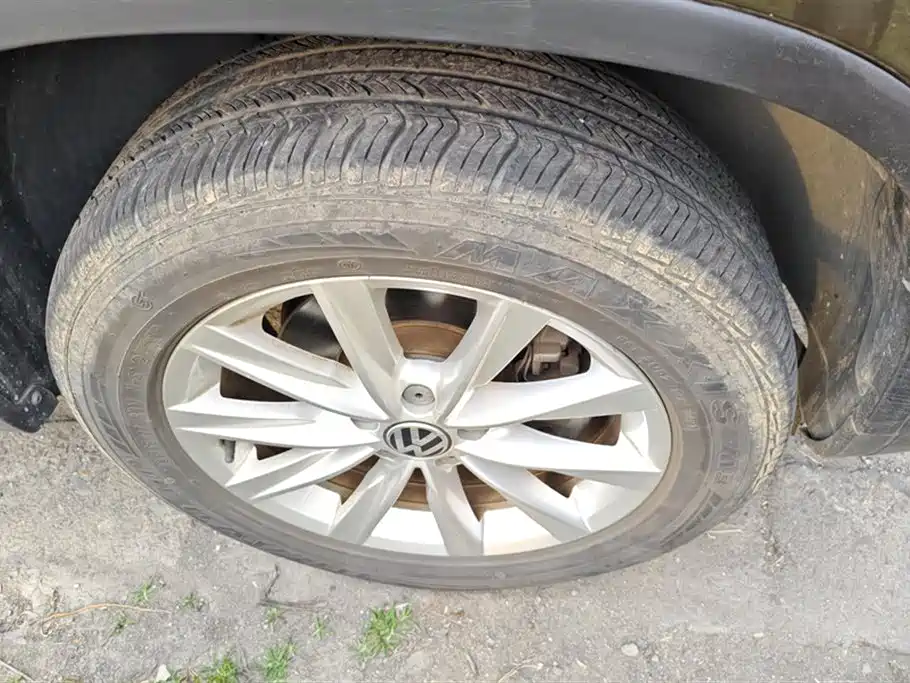 Volkswagen Tiguan 2016 Model 300TSI Automatic 2WD Trend Edition фото 6