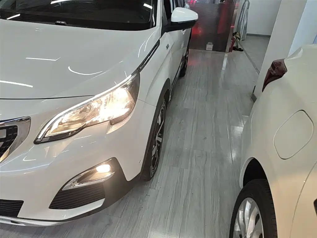 Peugeot 4008 2017 350THP Luxury Edition фото 24