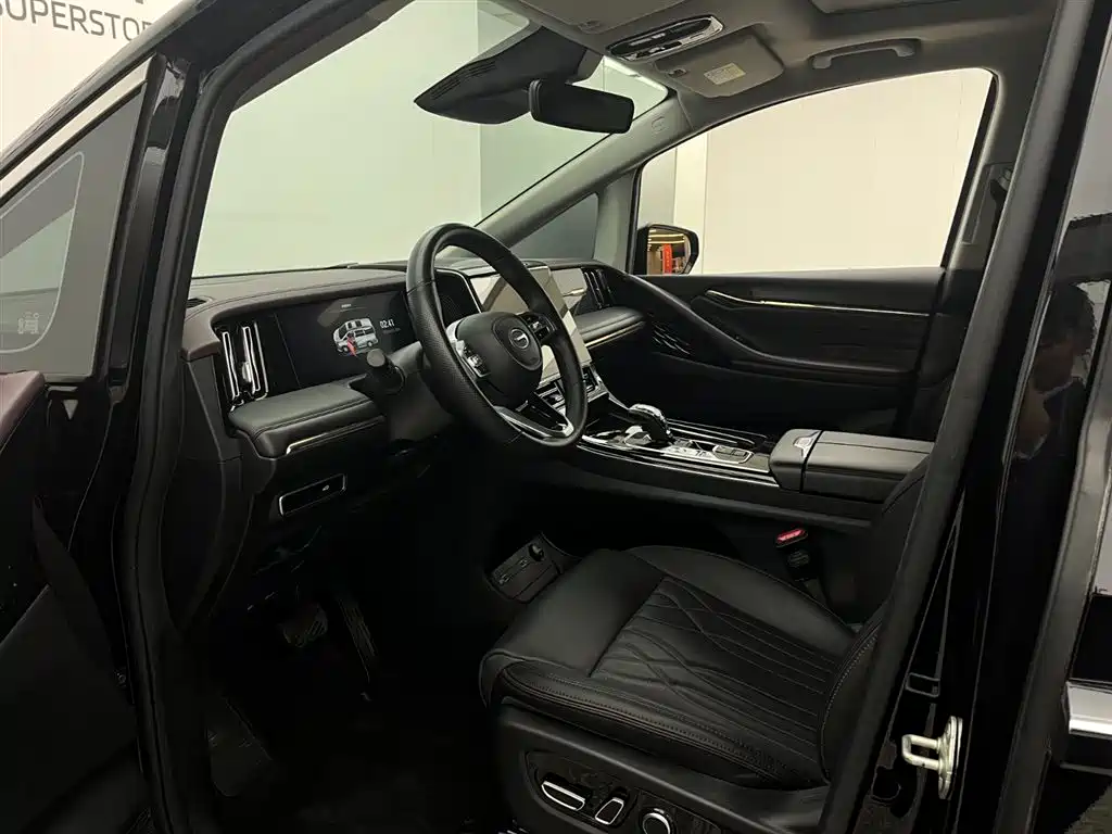GAC TRUMPCHI TRUMPCHI M8