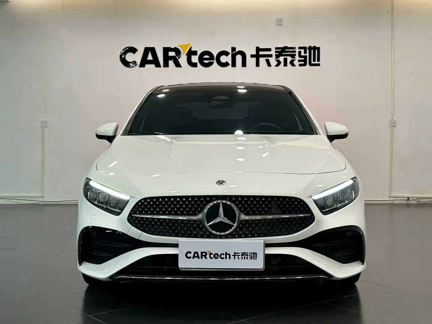 Mercedes-Benz A-Class 2023 A 200 L Fashion фото 3