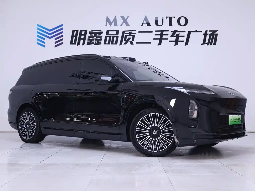 2026 NIO ES8