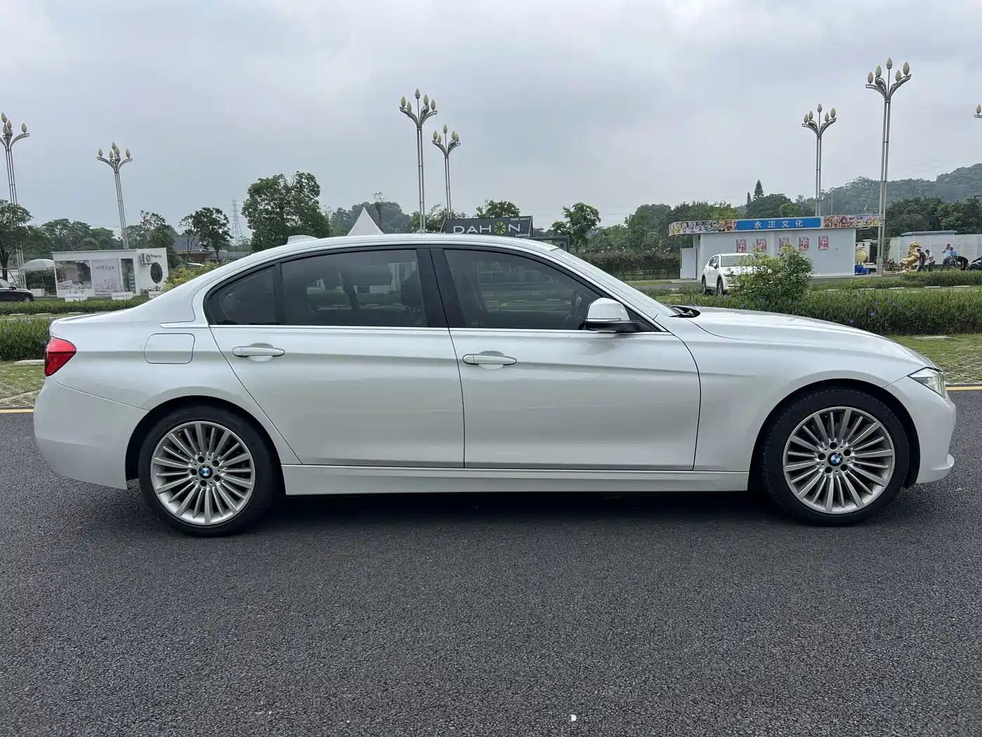 BMW 3 Series 2018 320Li Fashion Style фото 7