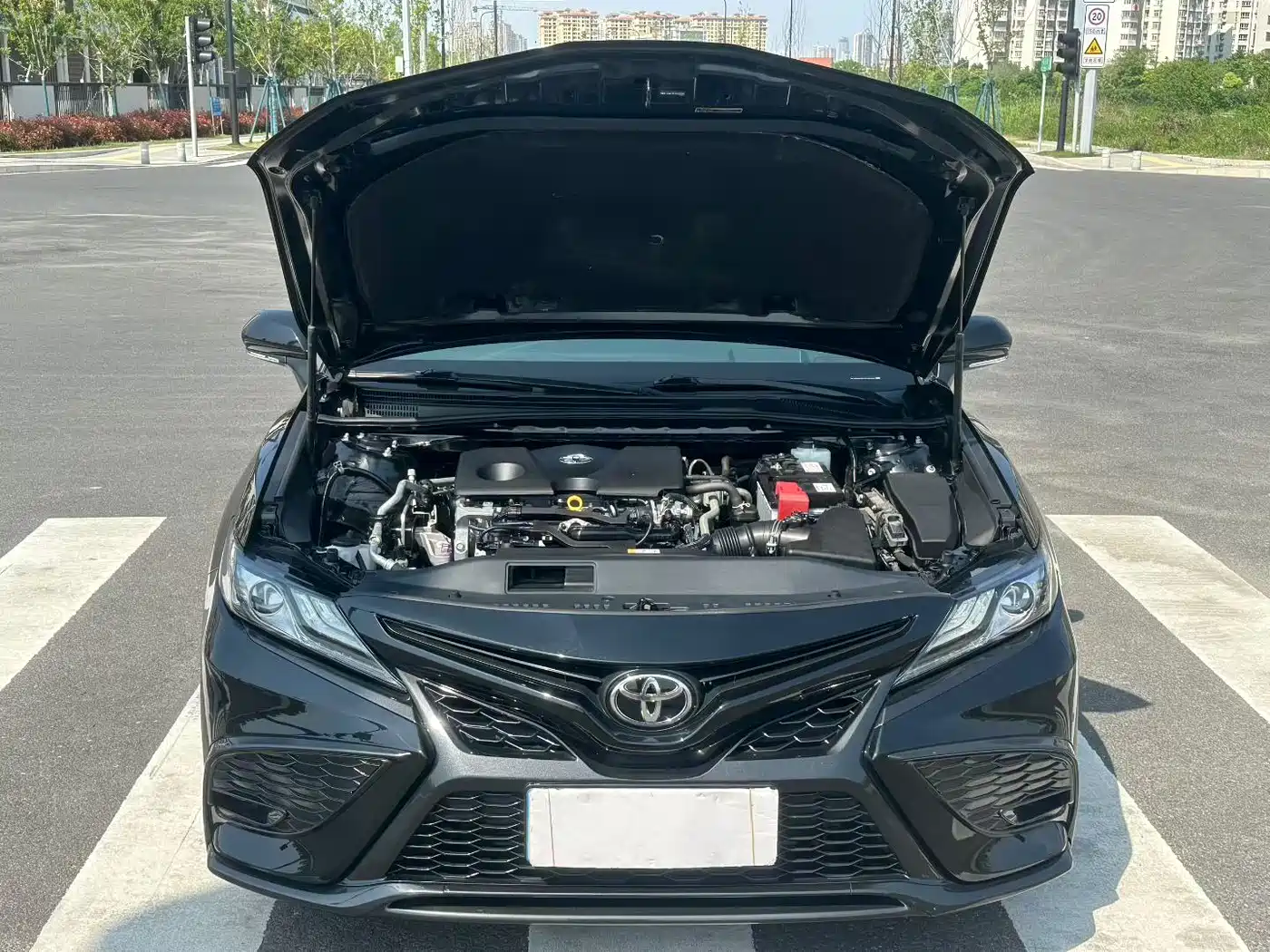 Toyota Camry 2023 2.0S Knight Edition фото 9