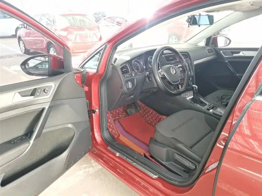 Volkswagen Golf 2019 1.6L Auto Comfort (China V) фото 16