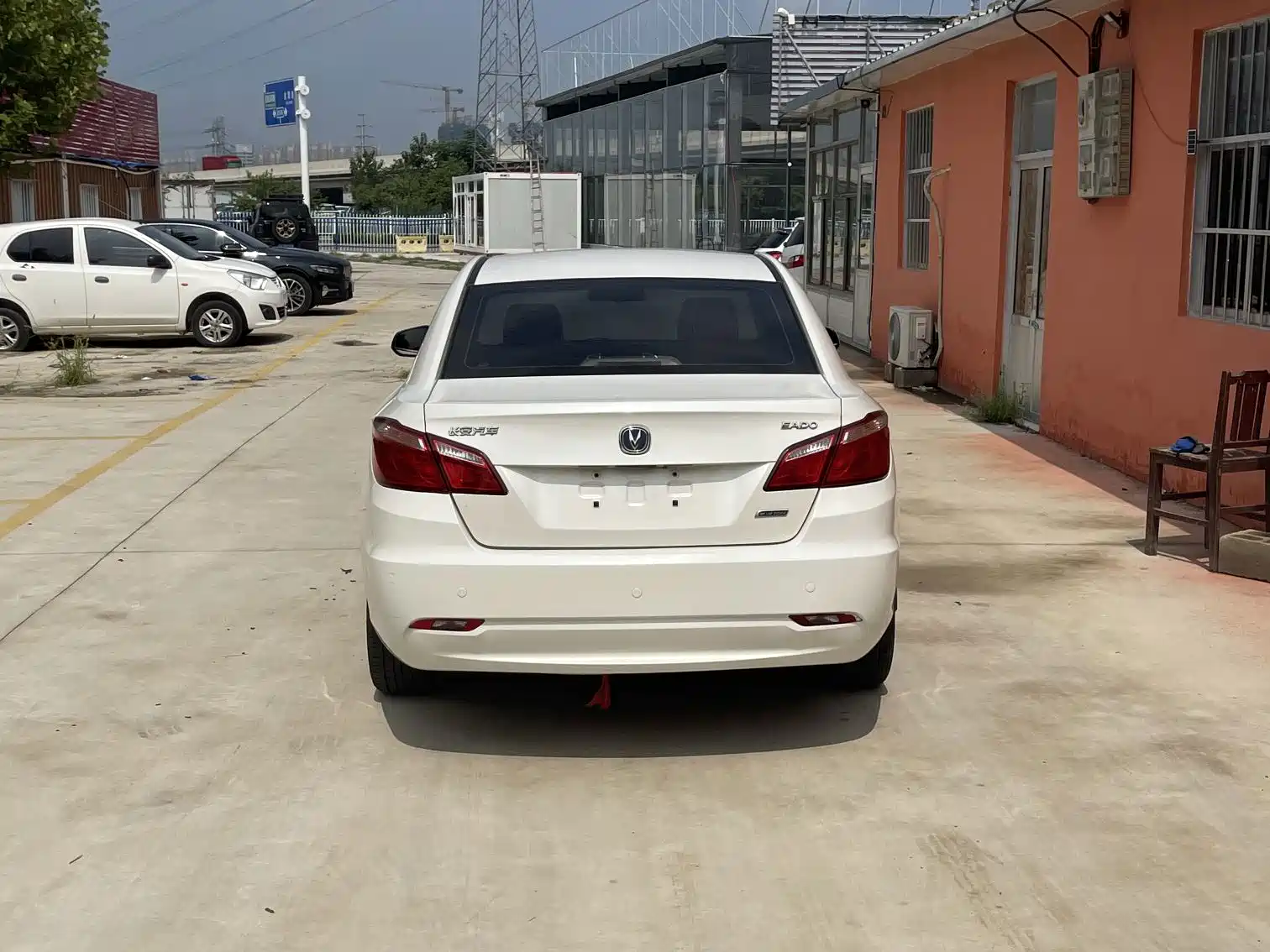 Photo 5 - Changan Eado