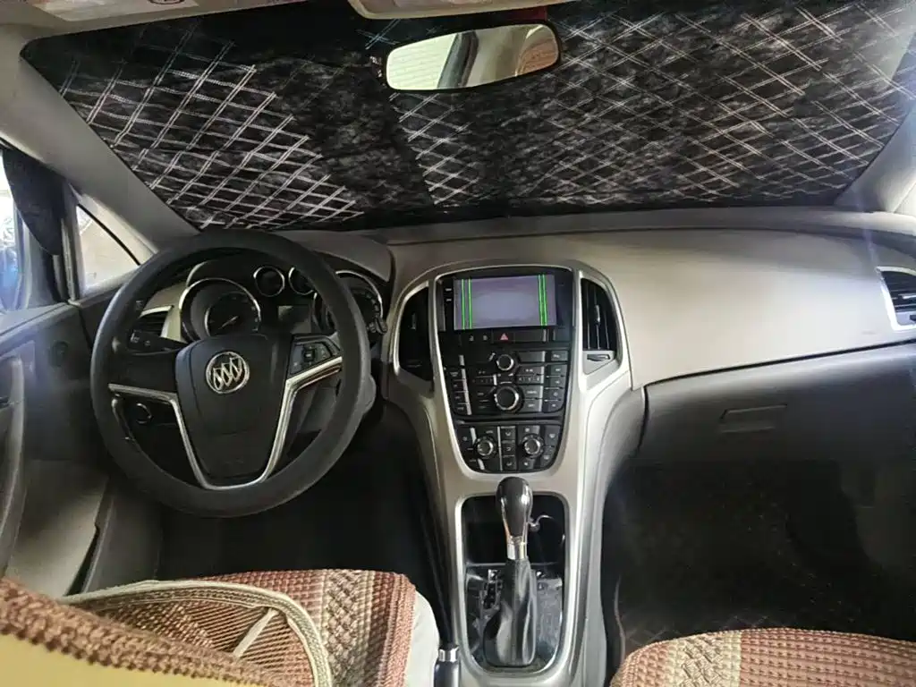 Фото 12 - Buick Excelle