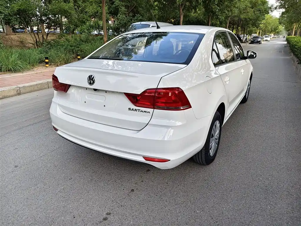 Volkswagen Santana 2021 1.5L Manual Trend Edition фото 8