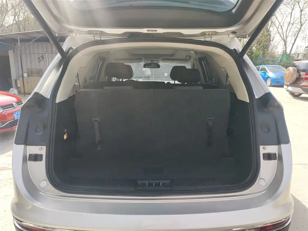 Jetour X90 2019 2019 1.5T Auto Smart 6-seater China V