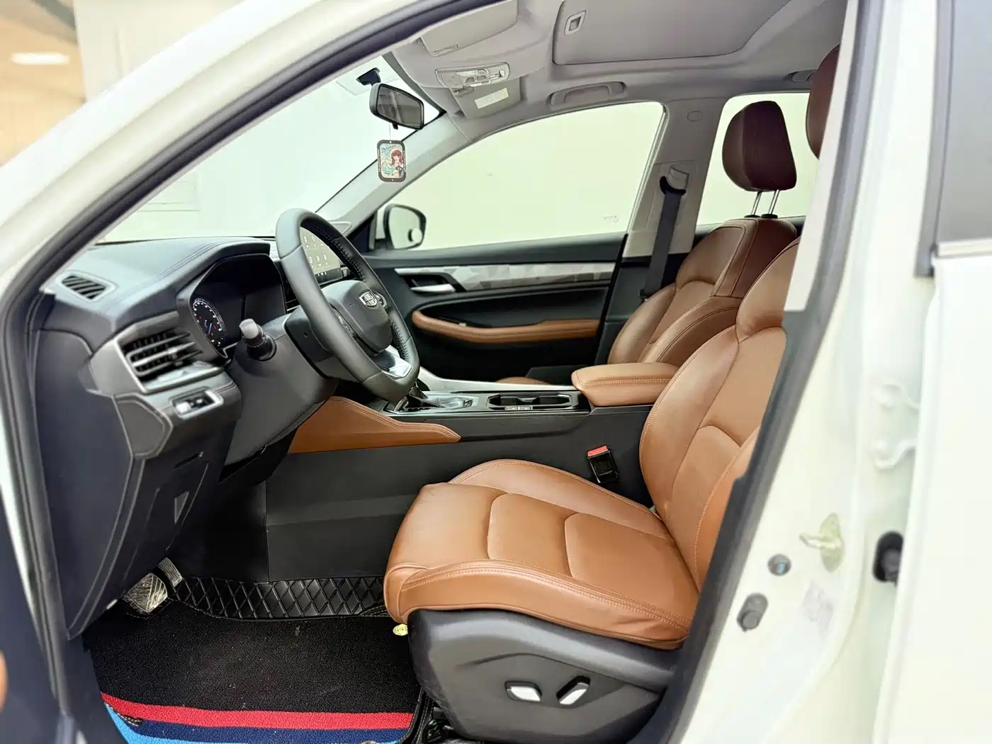 GEELY AUTOMOBILE VISION X6