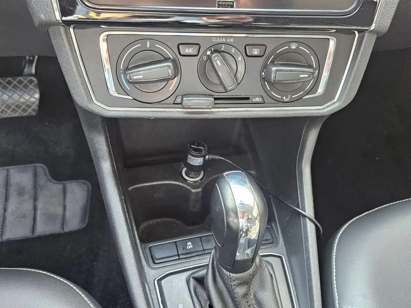 Volkswagen Santana 2021 1.5L Automatic Comfort Edition фото 8