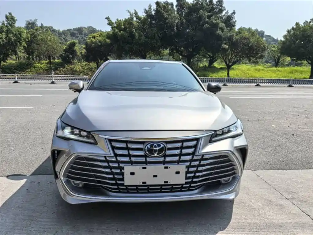 Toyota Avalon 2024 Model 2.0L Progressive Edition фото 2