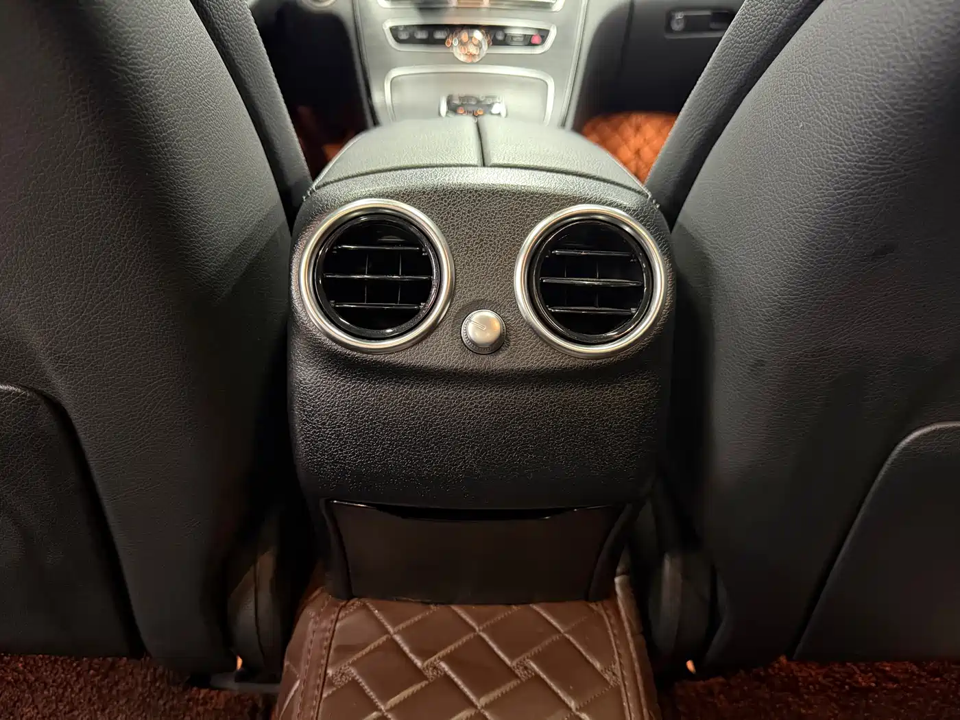 Mercedes-Benz C-Class 2016 C 180 L Sport фото 21