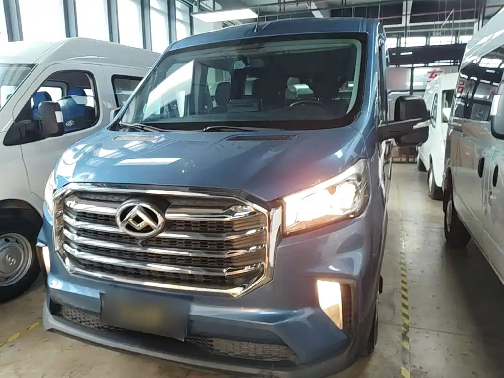SAIC Maxus Xintu V90 2020 2019 2.0T Manual Zhiduo Star FWD Single Tire Short Wheelbase Medium Roof 6-Seater