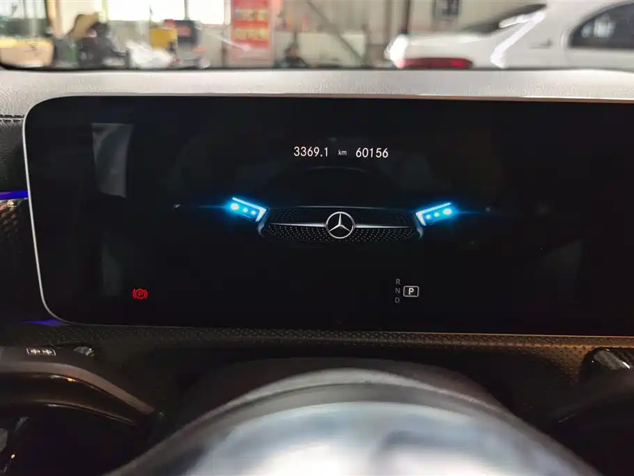 Mercedes-Benz A-Class 2019 A 200 L Sport Sedan фото 14