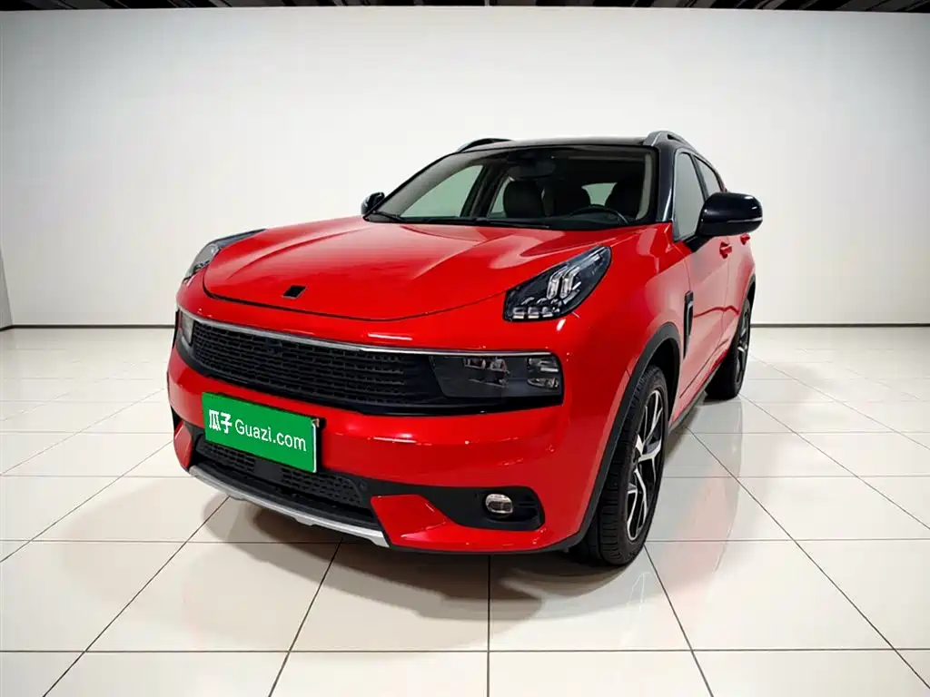 Lynk & Co 01 2017 2.0T AWD Pro фото 2