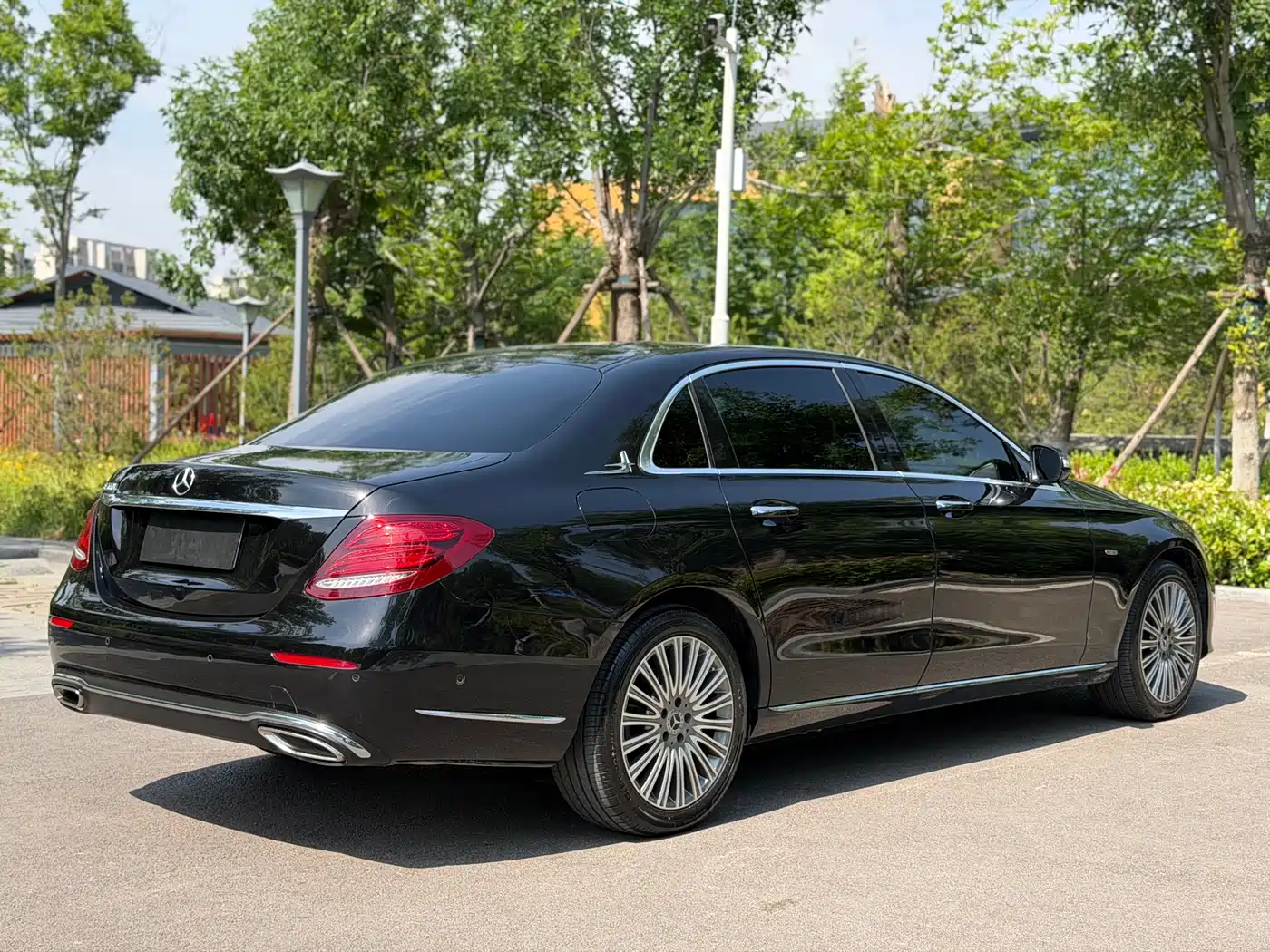 Mercedes-Benz E-Class 2020 Facelift E 300 L Exclusive фото 8