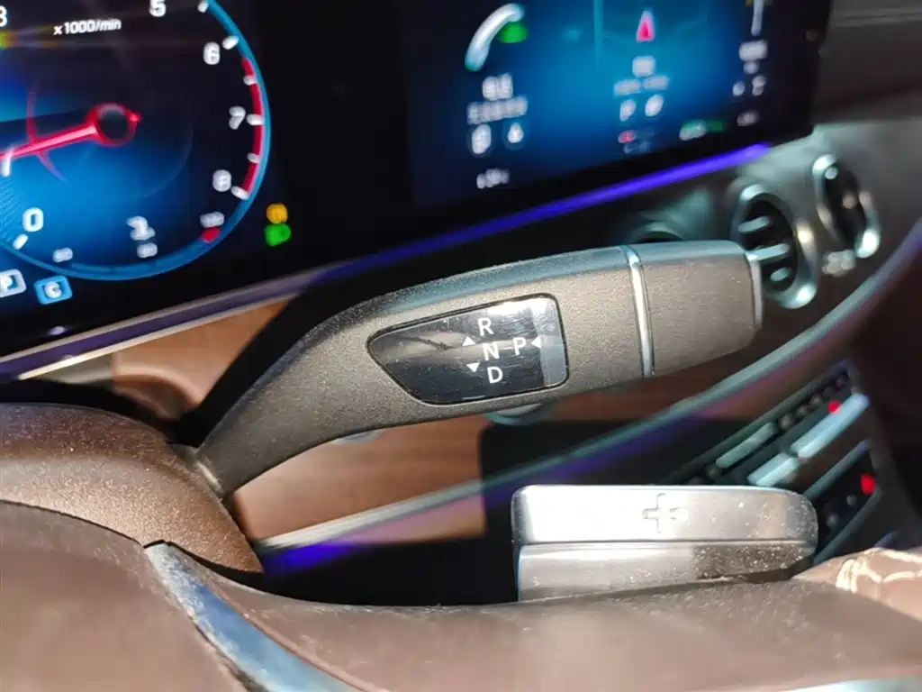 Mercedes-Benz E-Class 2021 Facelift E 300 L Luxury фото 14