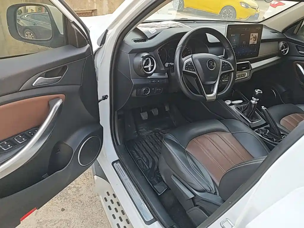 BYD Song 2018 2019 1.5TI Manual Smart Connection Sport
