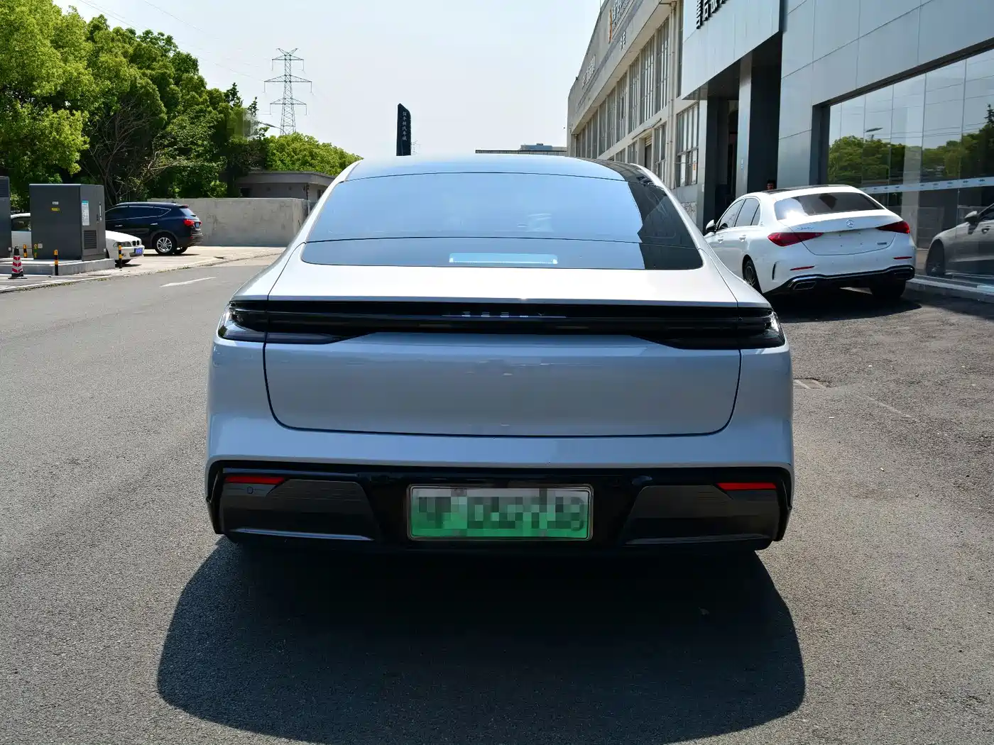 Geely Galaxy Galaxy E8 2025 2024 550km RWD PRO