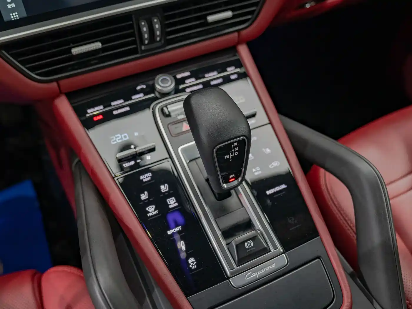Porsche Cayenne 2019 Cayenne 3.0T фото 24