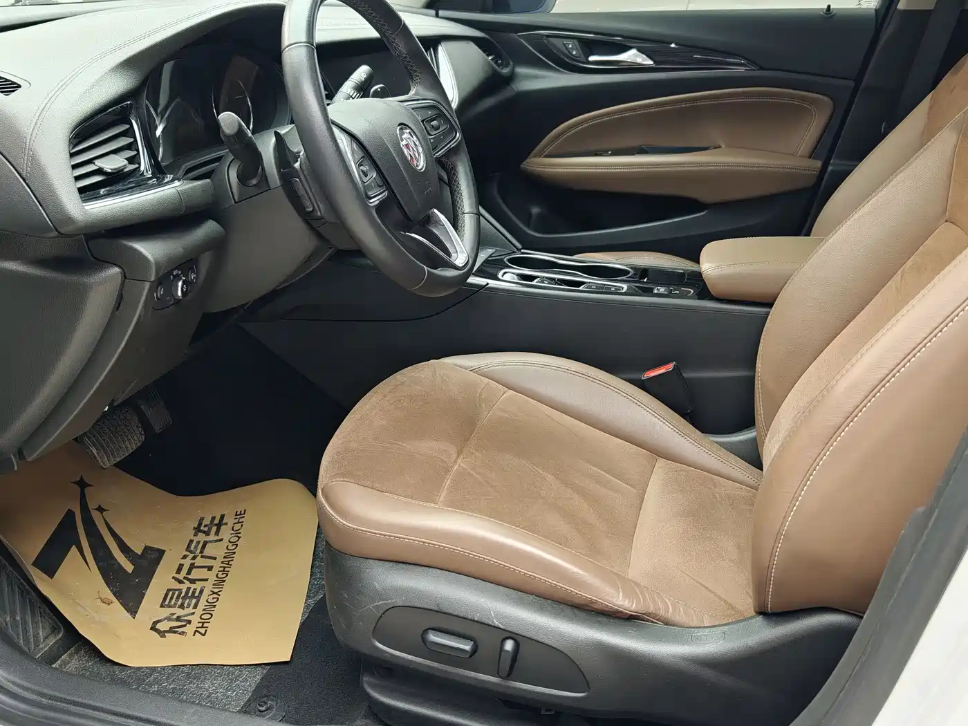 Buick Regal 2020 552T Luxury фото 7