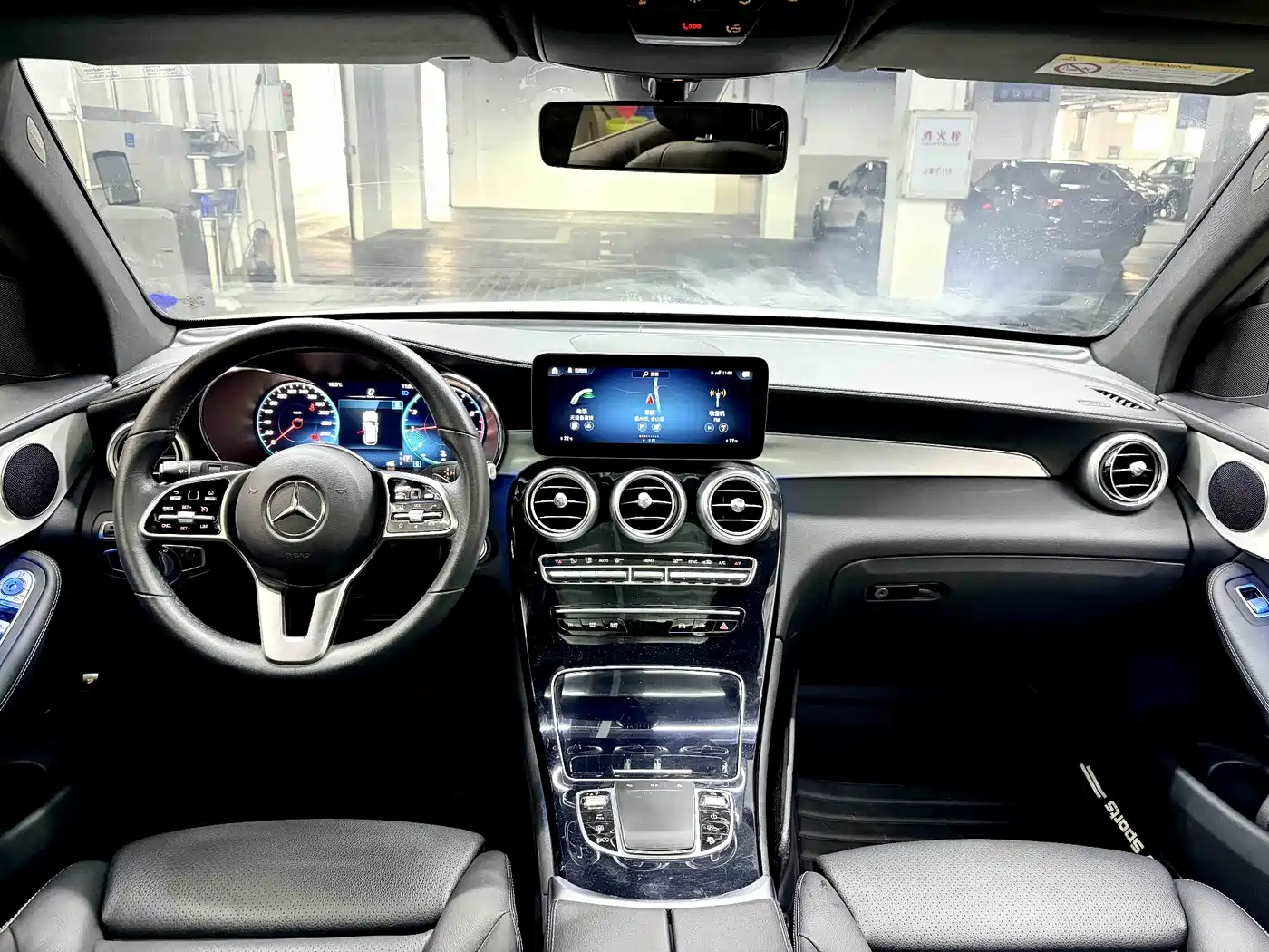 Mercedes-Benz GLC 2022 Model GLC 260 L 4MATIC Dynamic Edition фото 5
