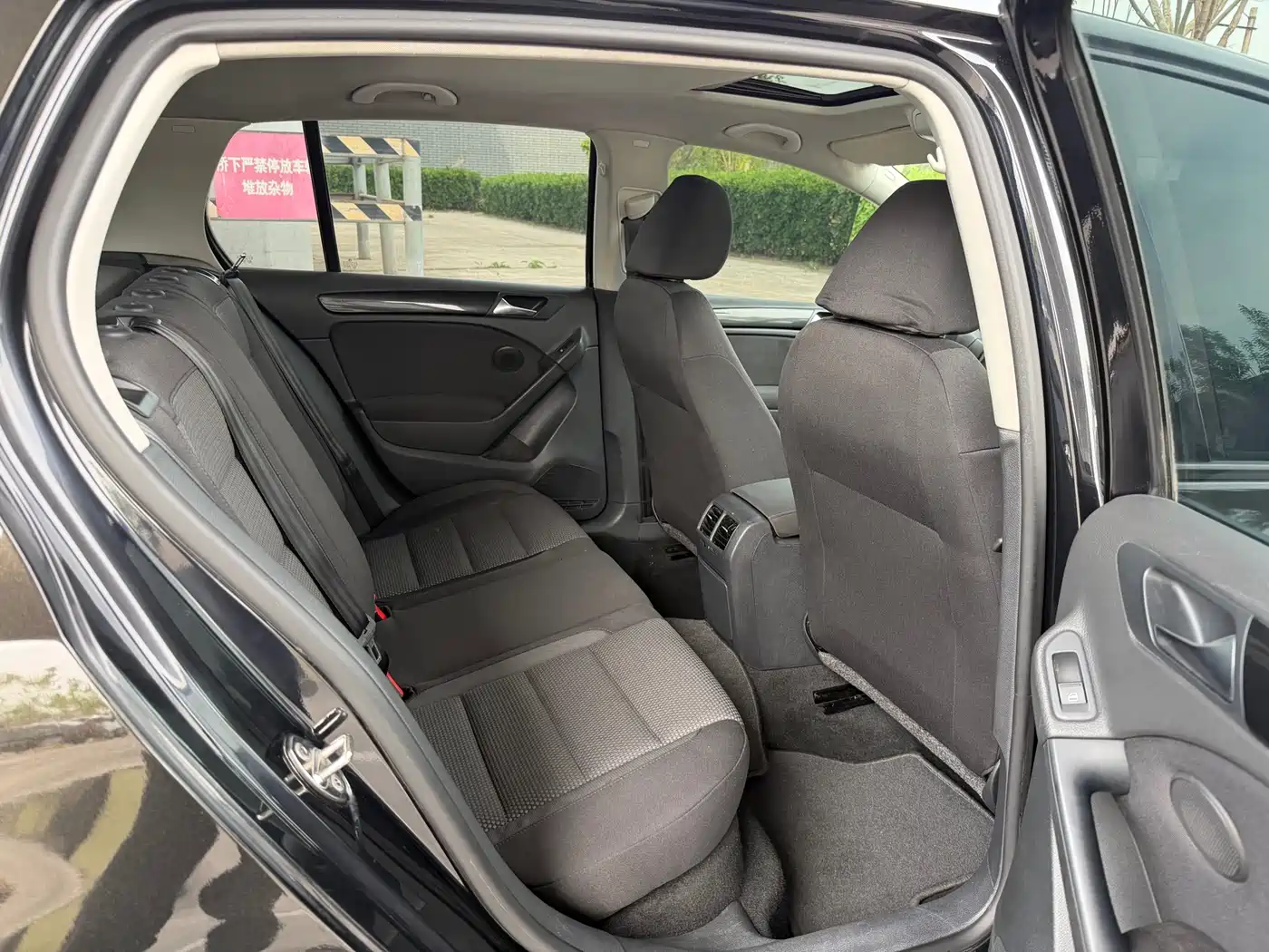 Volkswagen Golf 2010 1.4TSI Manual Comfort фото 12