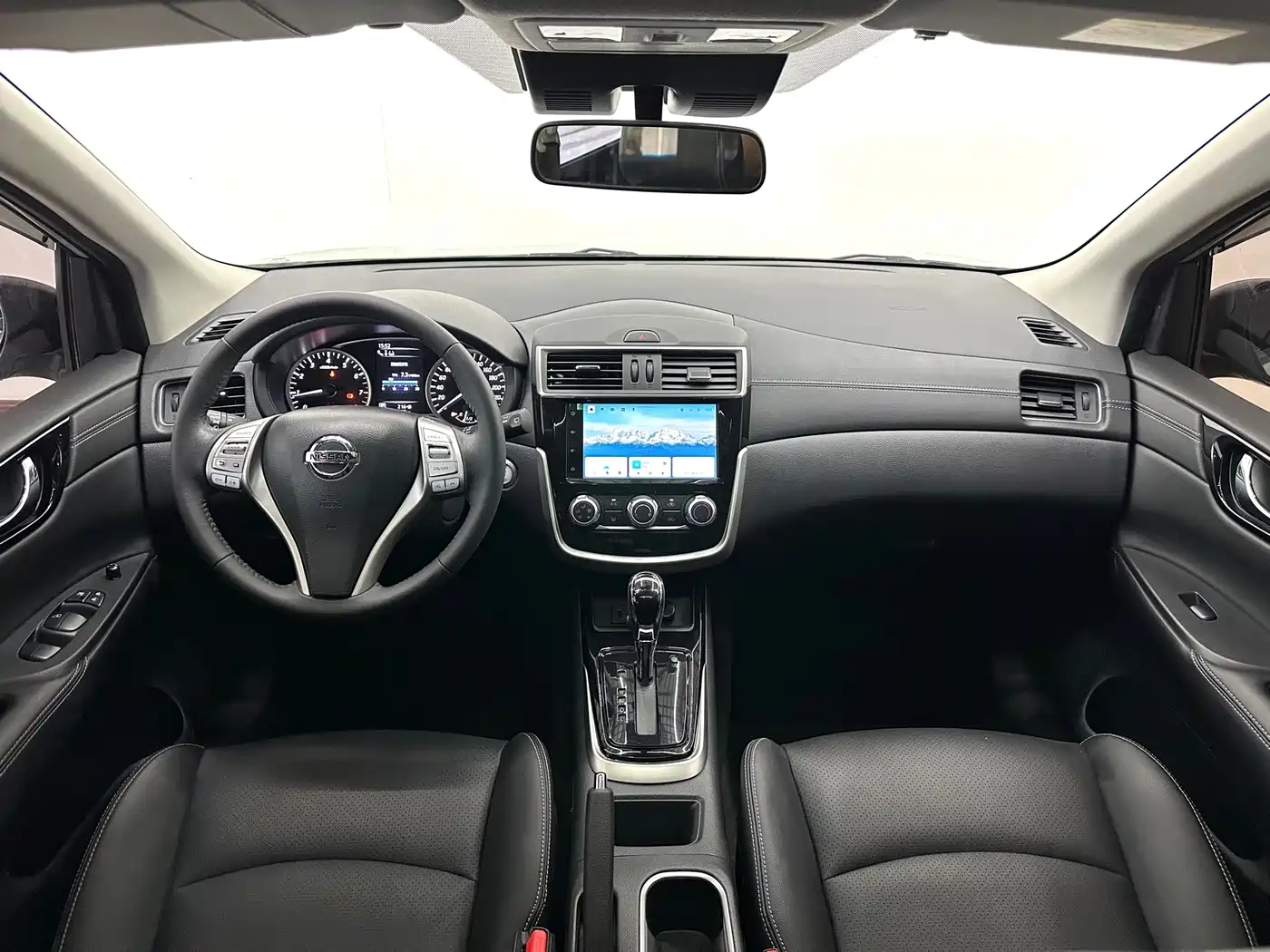 Nissan Tiida 2023 2023 1.6L CVT Smart Drive Edition