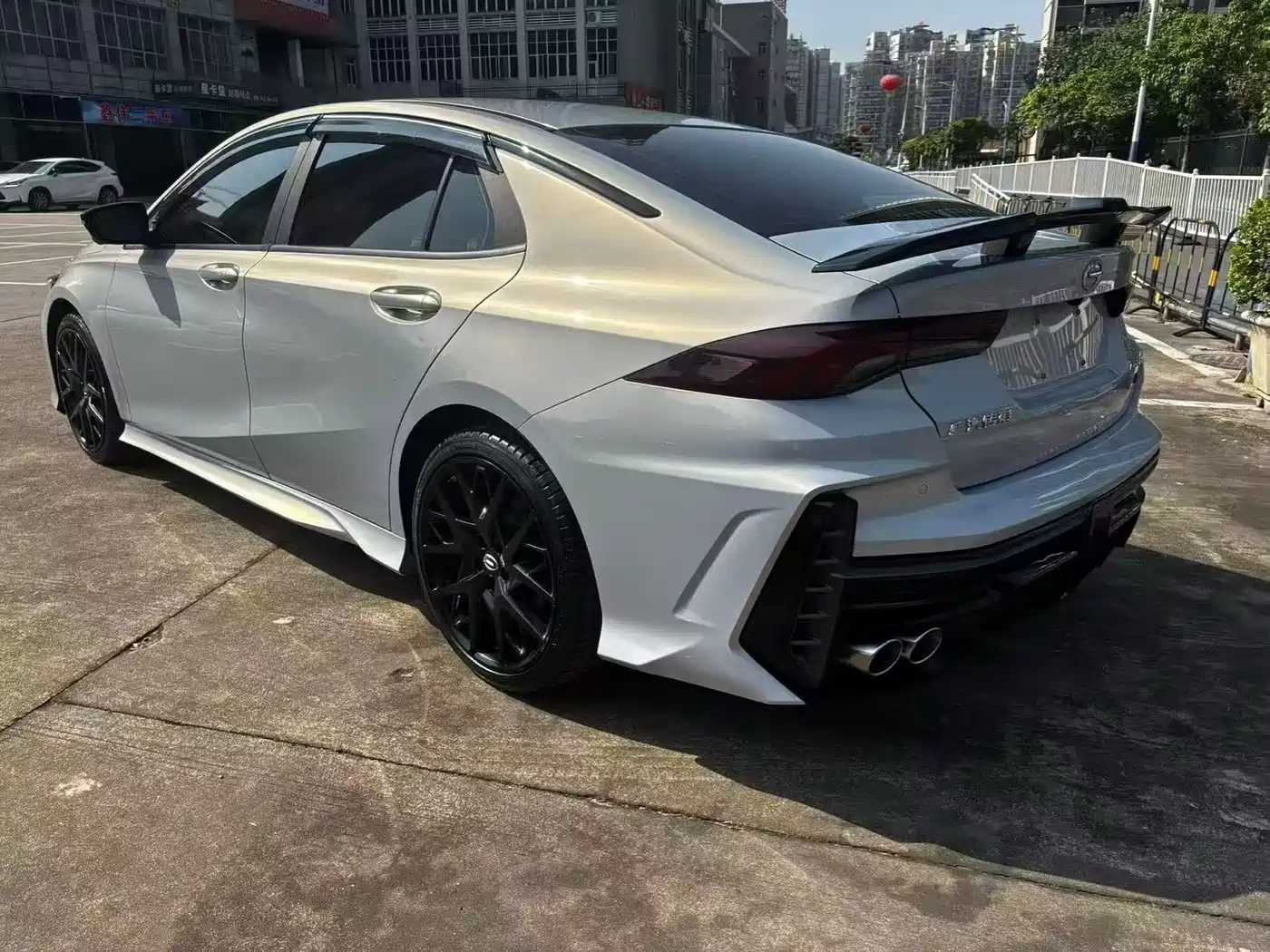 GAC Trumpchi Trumpchi Emkoo 2024 2024 Model 400T Auto Shadow Leopard R MAX Edition