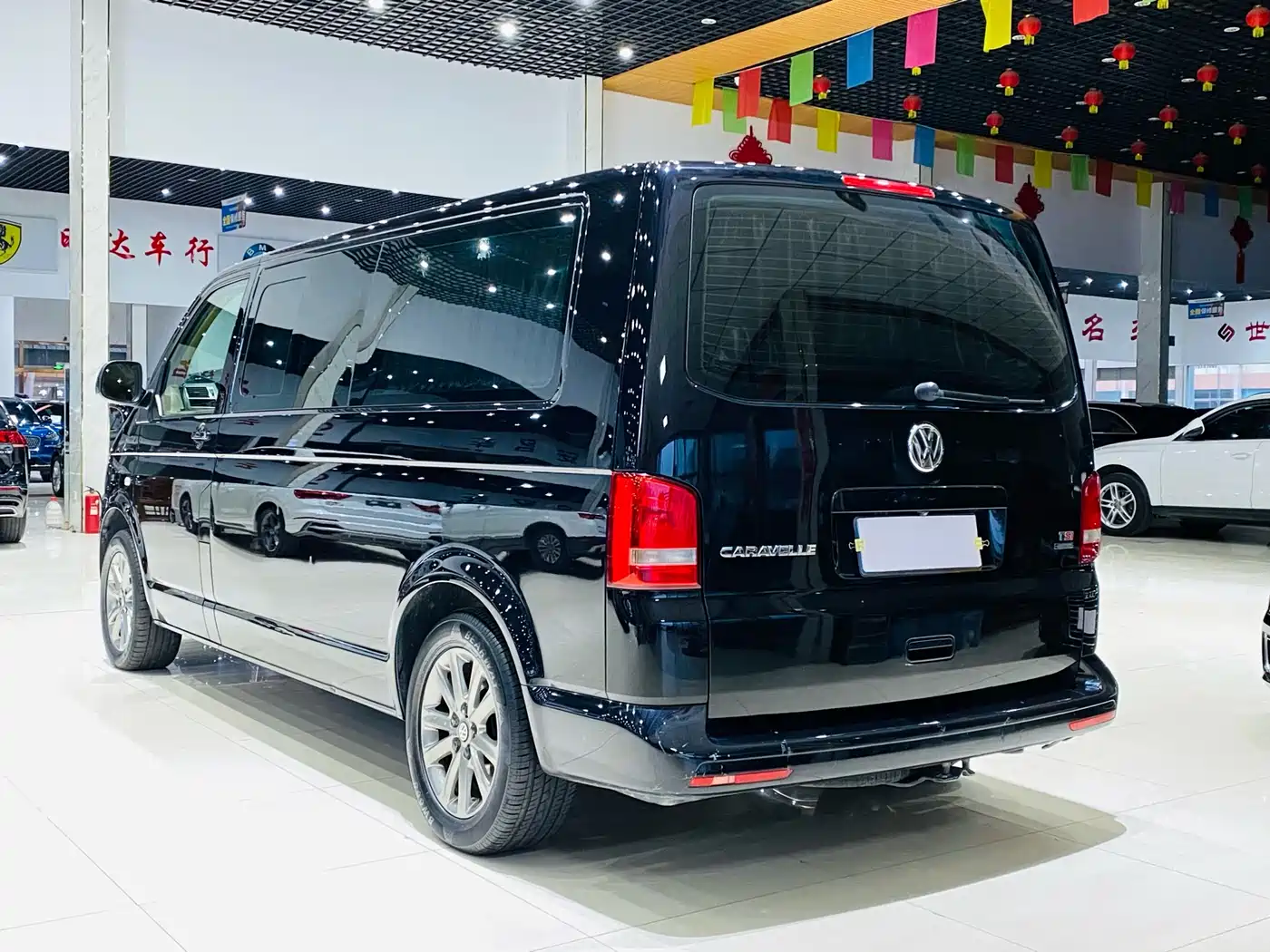 Volkswagen Caravelle 2015 2.0TSI 4WD Comfort фото 4