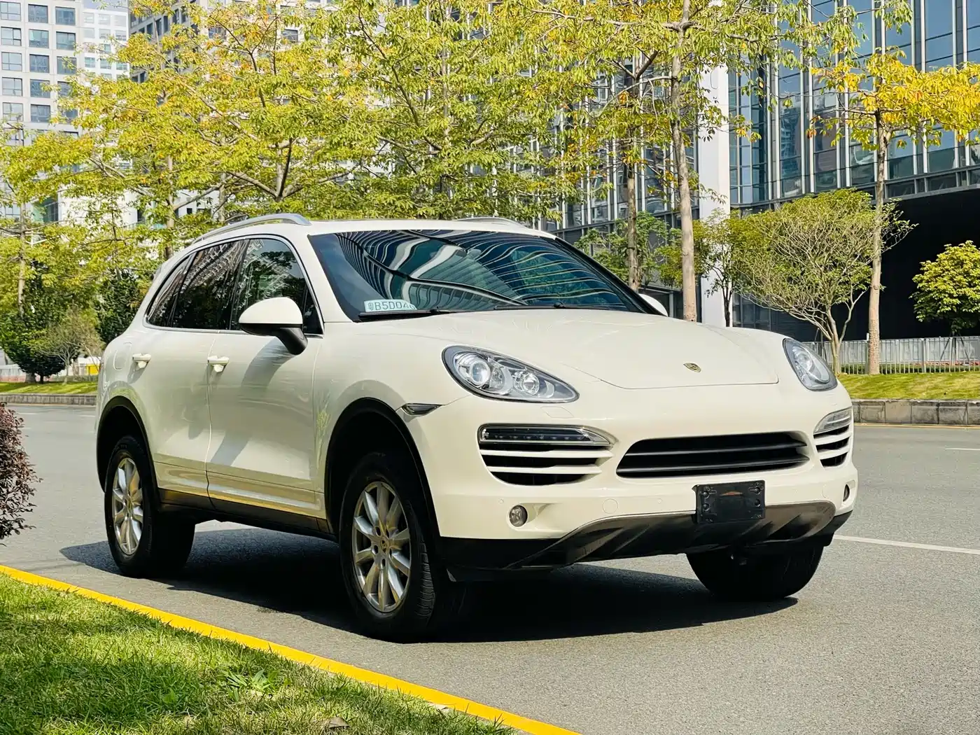 Porsche Cayenne 2011 Cayenne 3.0T фото 3