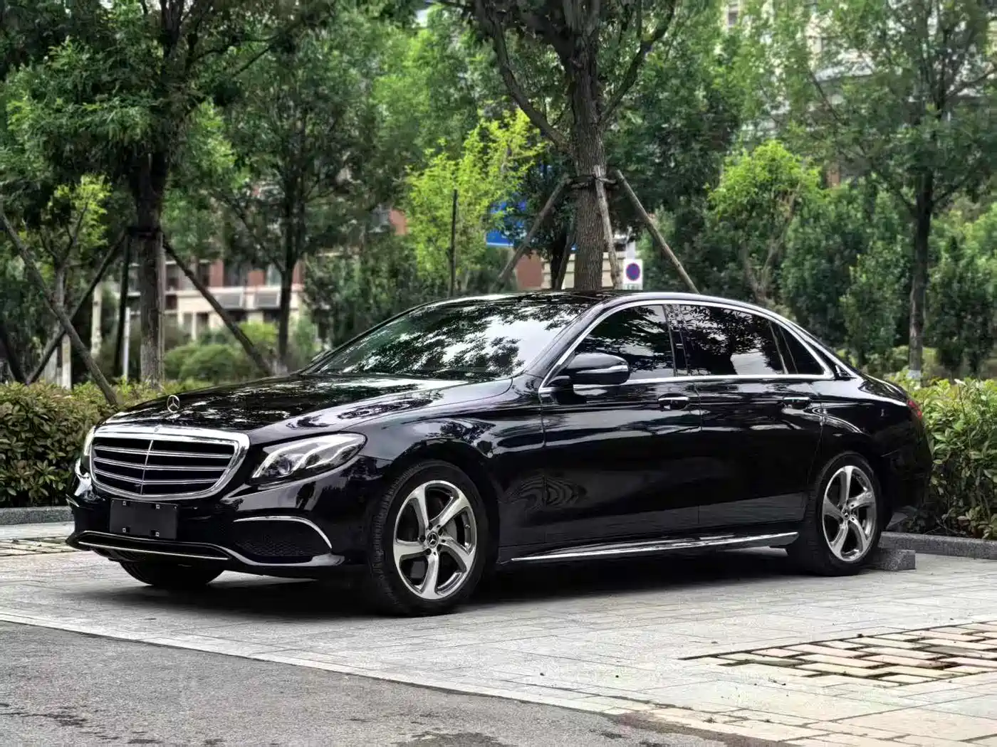 Mercedes-Benz E-Class 2019 Facelift E 300 L Fashion