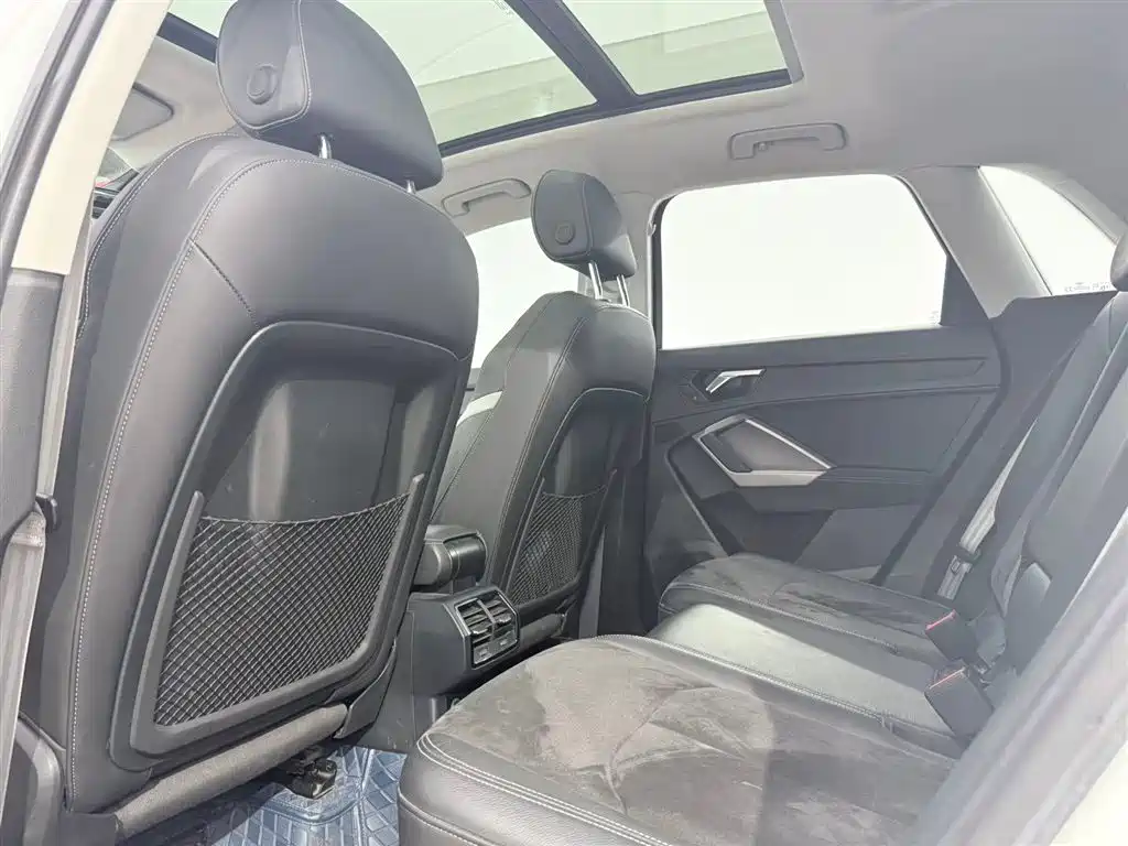 Audi Q3 2022 35 TFSI Fashion Dynamic фото 12