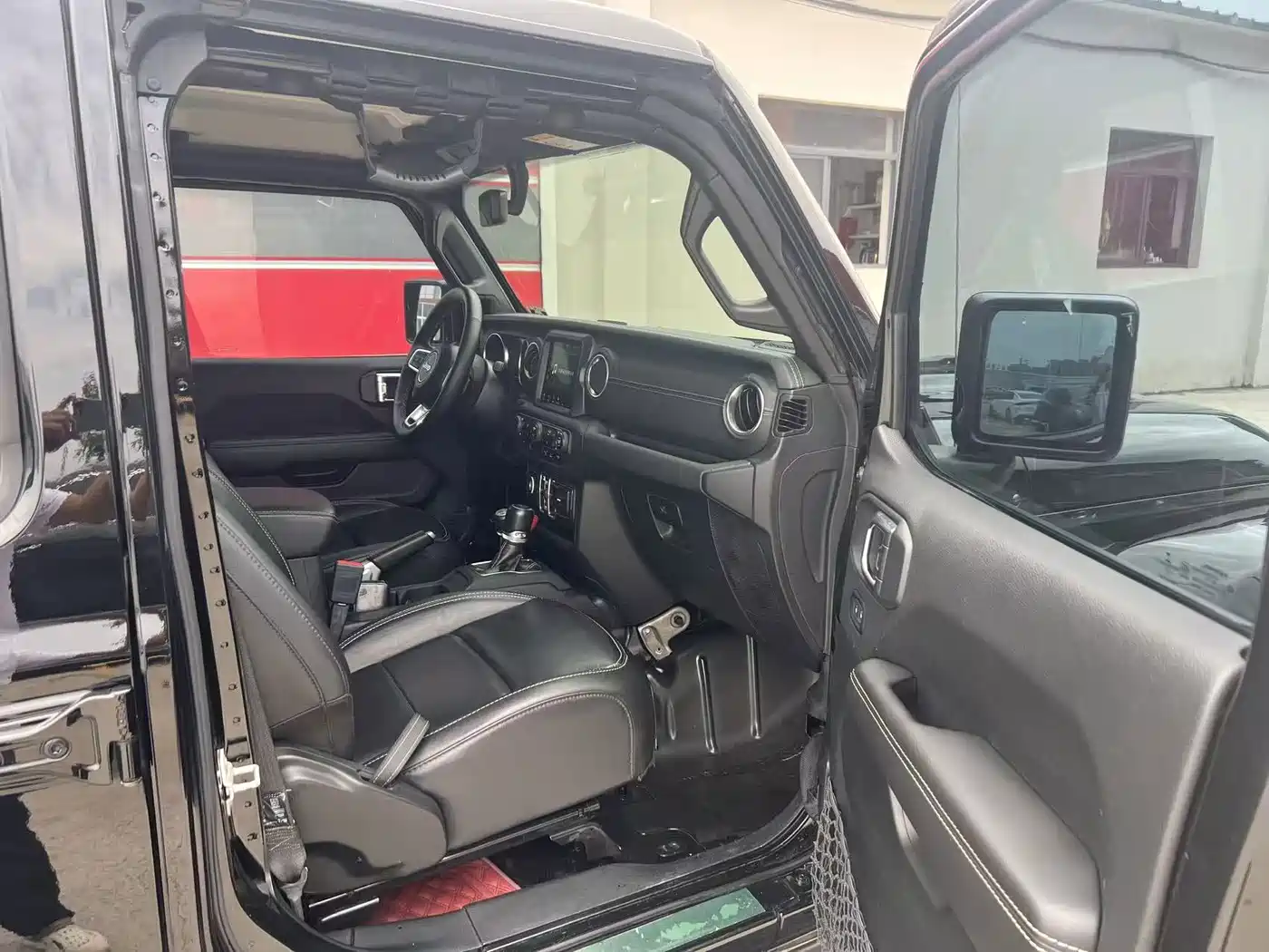 Jeep Wrangler 4xe 2022 2021 4-Door 2.0T 4xe Sahara Launch Edition
