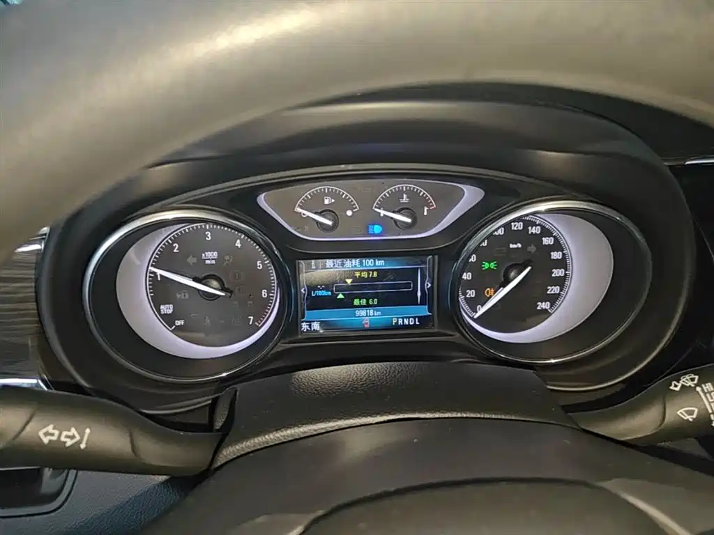 Buick Envision Plus 2020 20T FWD Leading фото 8